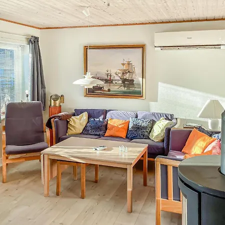 3 Bedroom Awesome In Vakantiehuis *