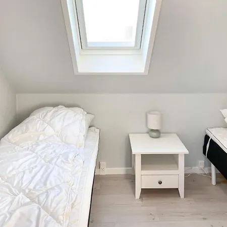 3 Bedroom Awesome In