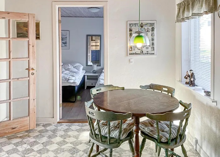 3 Bedroom Awesome In