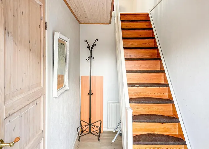 3 Bedroom Awesome In *